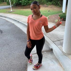 Meet your Posher, Celsei